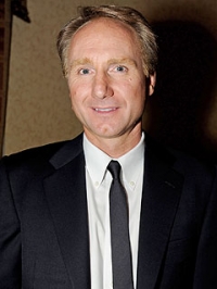 DAN BROWN